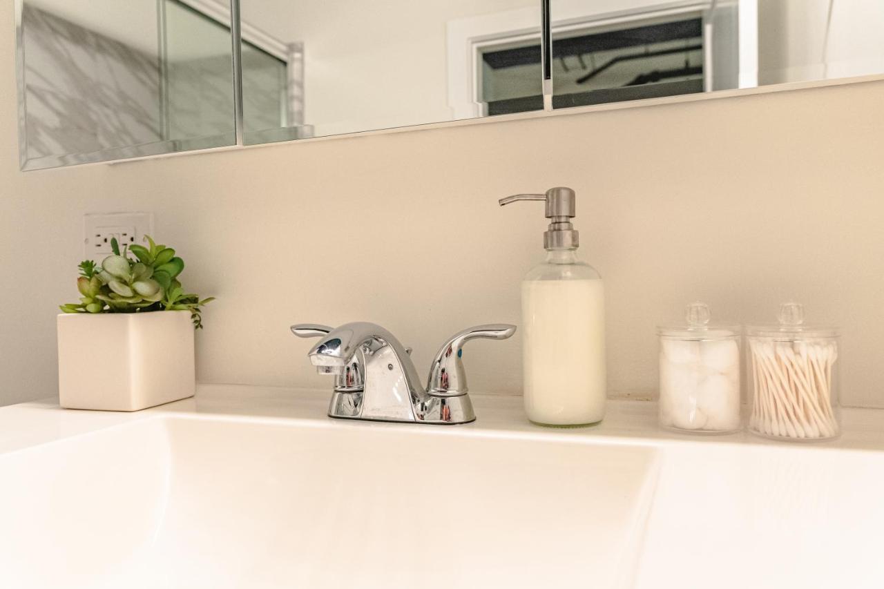 Ideal 3Br Business Or Leisure Rental In Chicago Fully Stocked Kitchen & Fast Internet With Optional Parking Near Soldier Field, Grant Park & Mccormick Place Kültér fotó